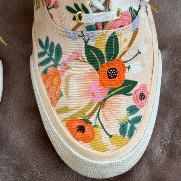 Keds x Rifle Paper Co Peach Floral Lace Up Sneakers Size 9 from Anthropologie - Picture 14 of 15